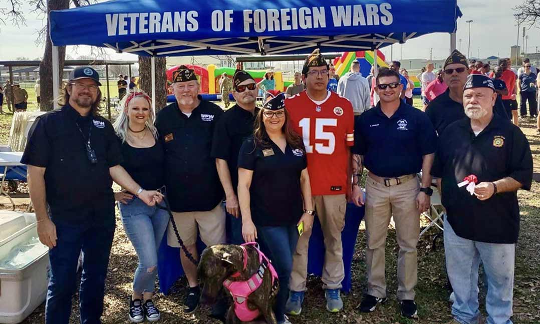 Members of VFW Post 8273 in Frisco, Texas, co-sponsor a Family Day