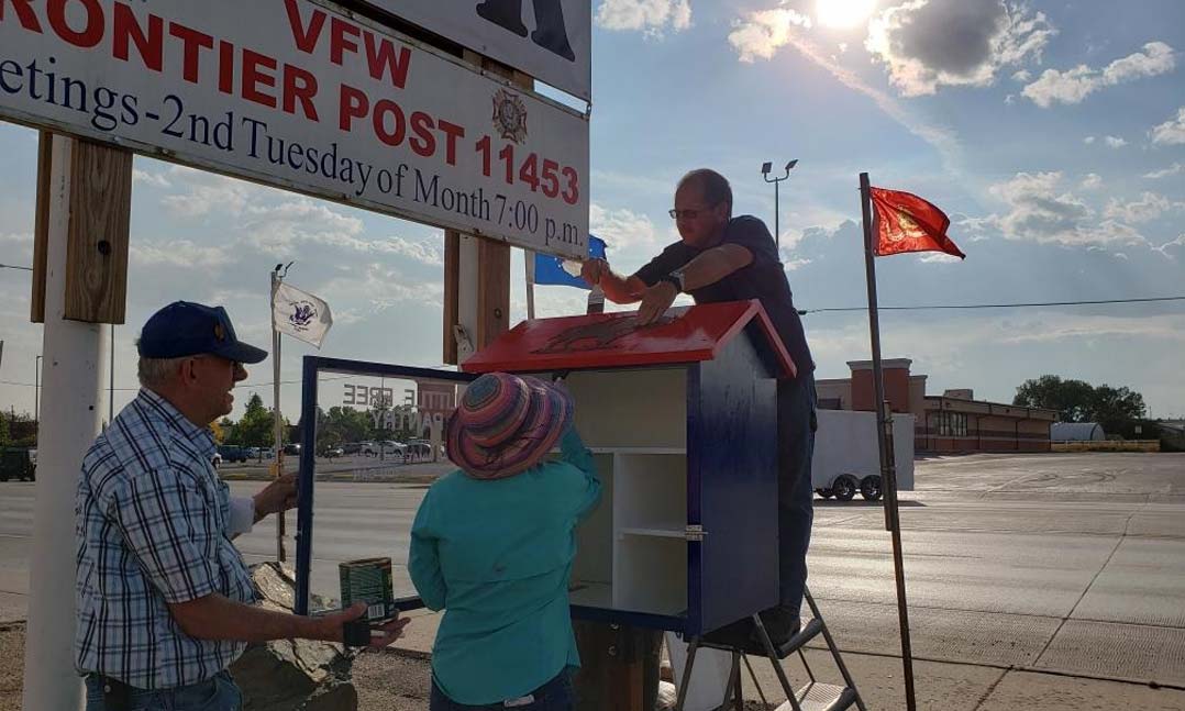 Wyoming VFW Post collects food for the community
