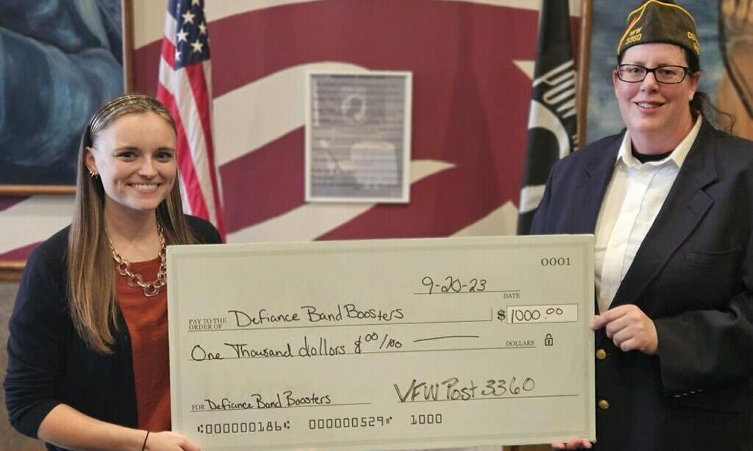 VFW donates money to local student musicians